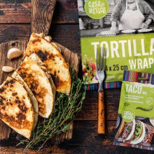 Przepis Quesadillas z serem cheddar, fasolą czarną i szynką Casa de Mexico