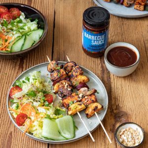 Szaszłyki z tofu i warzywami w sosie BBQ Karolina Kos Casa de Mexico