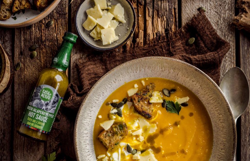 Zupa dyniowa z sosem z zielonej papryczki jalapeno Casa de Mexico Mientablog przepis