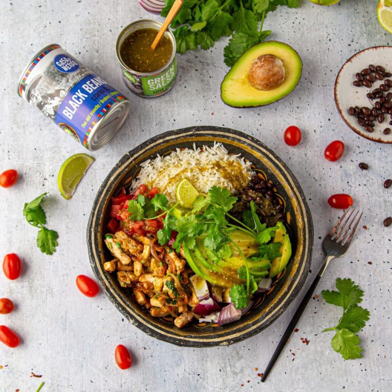 Burrito bowl z&nbsp;kurczakiem i&nbsp;warzywami