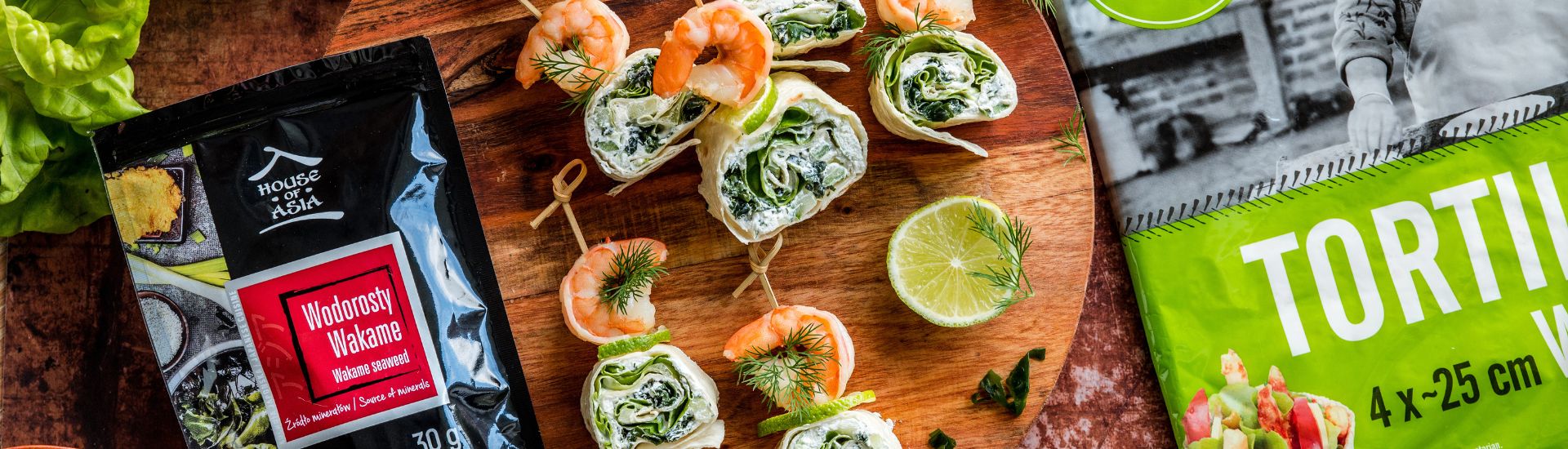 Koreczki z tortilli z krewetkami i wakame deliciousplace Casa de Mexico