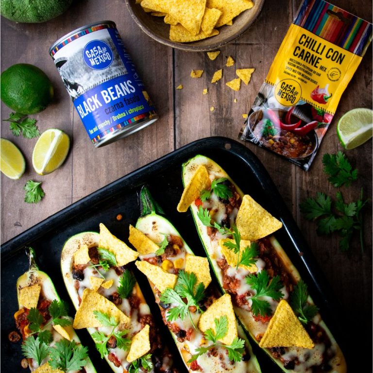Cukinie faszerowane chili con carne