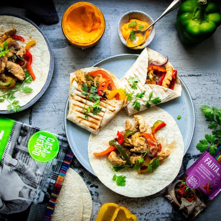 Kurczak fajitas z&nbsp;dipem serowym