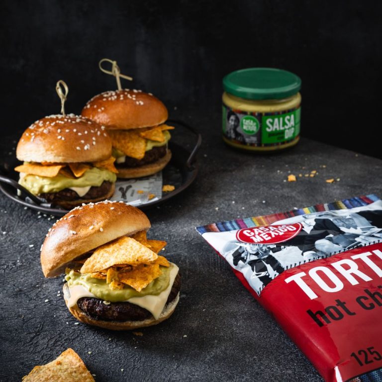 Mini burgery z&nbsp;nachosami
