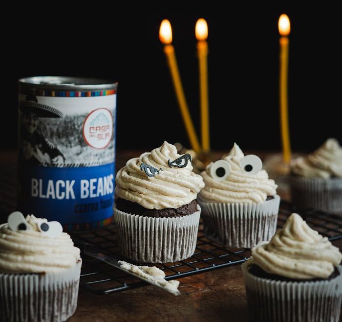 Muffinki wiedźmy z czarnej fasoli Smukłe Widelce Casa del Sur