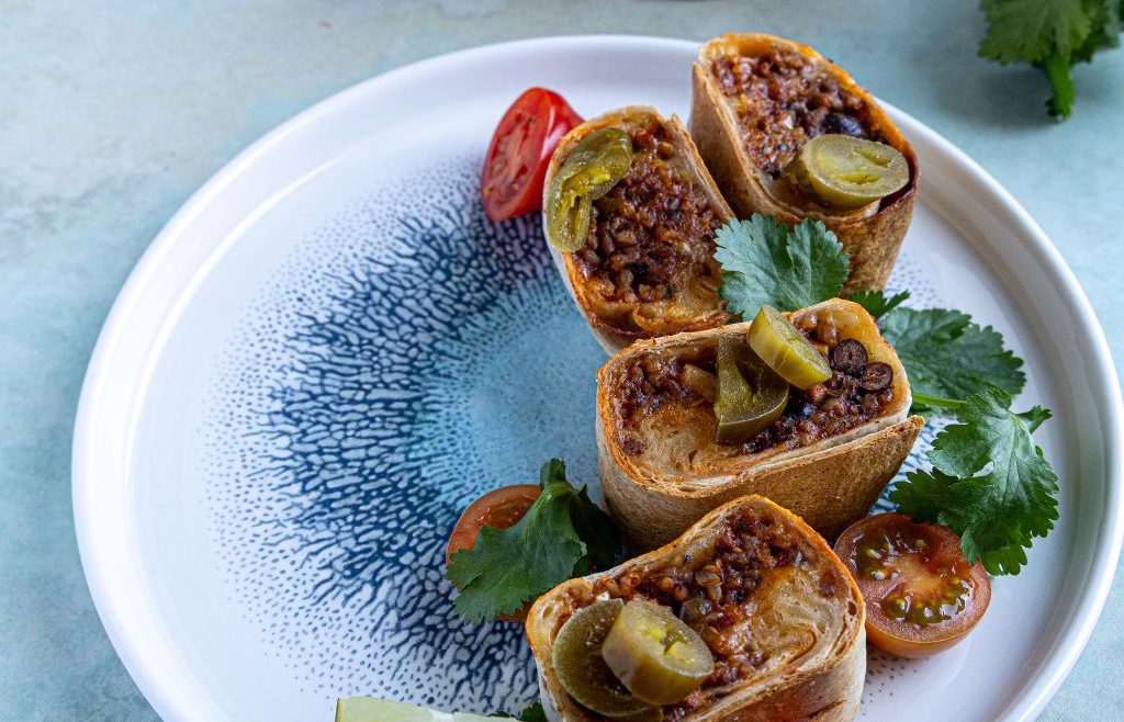 Burrito z czarną fasolą i wołowiną Casa del Sur